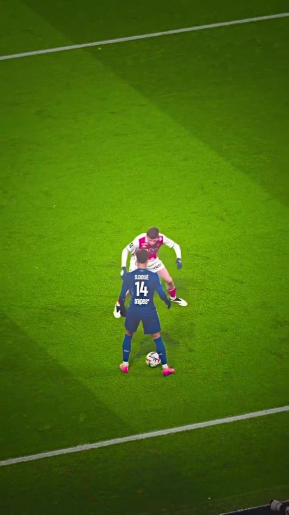 反向牛尾巴！慢鏡頭看杜埃這次極限博弈擺脫！